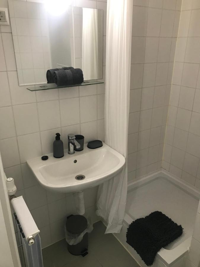 Roland Apartment Westnd Boedapest Buitenkant foto