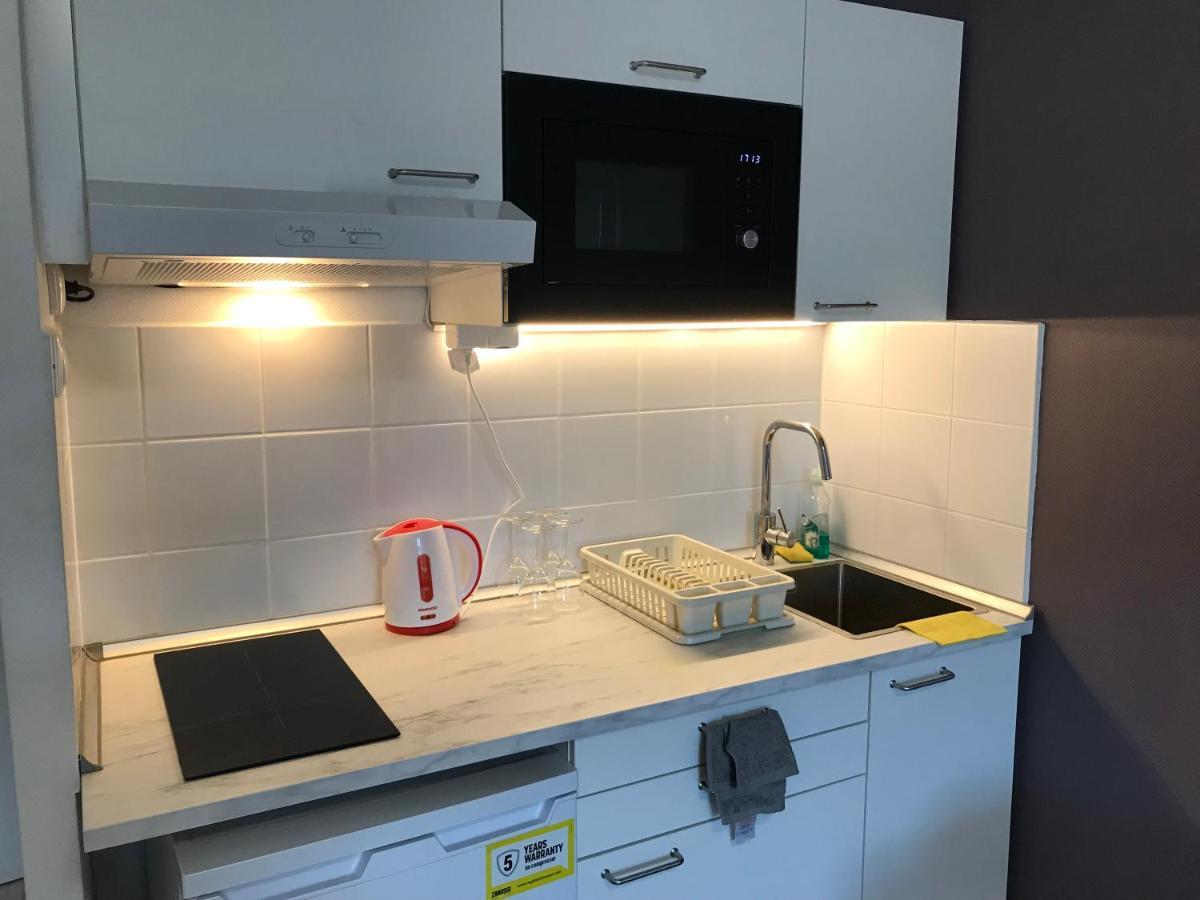 Roland Apartment Westnd Boedapest Buitenkant foto